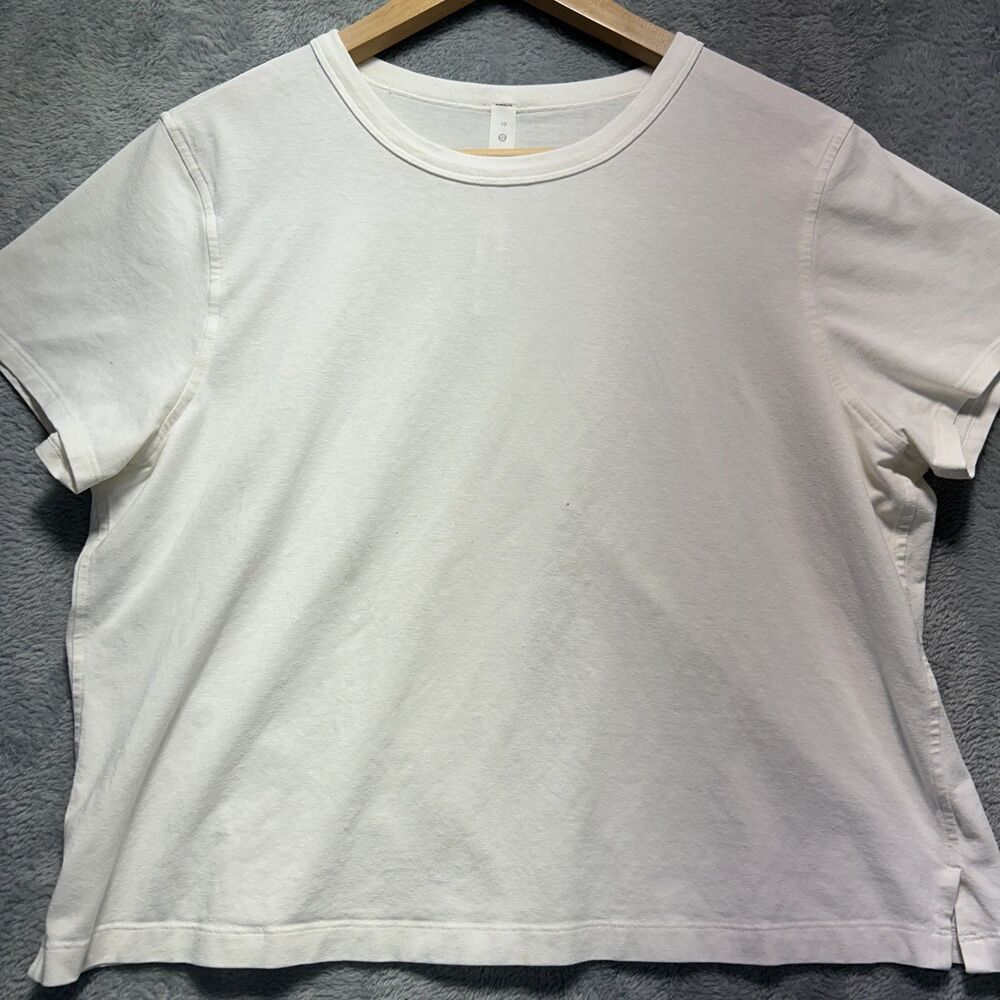 Lululemon Shirt Womens 10 White Short Sleeve Crew Neck Relaxed Fit Basic Tee